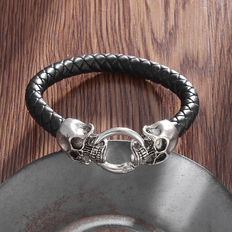 Pulsera gótica de cuero trenza - Gothic Skull Ring reseña y precio