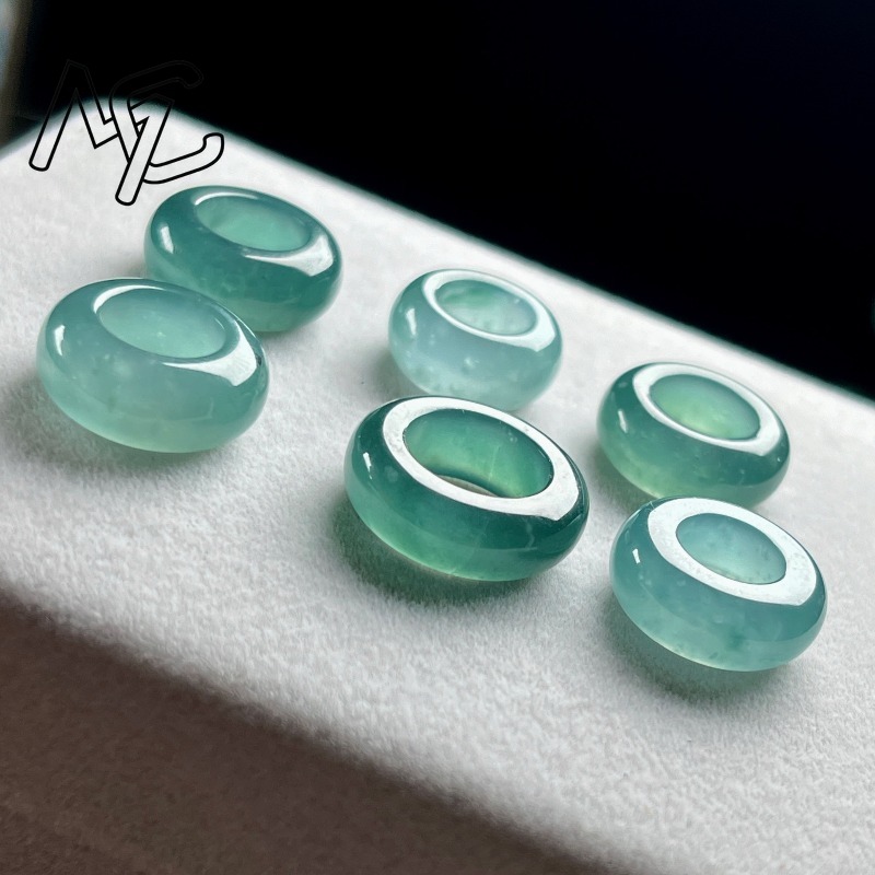 Colgante de Anillo con Cuentas - Jewelry & Watches Spółka Z Ograniczoną Odpowiedzialnością reseña y precio
