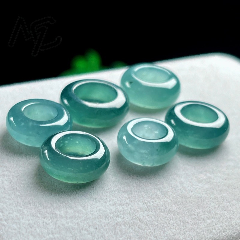 Colgante de Anillo con Cuentas - Jewelry & Watches Spółka Z Ograniczoną Odpowiedzialnością reseña y precio