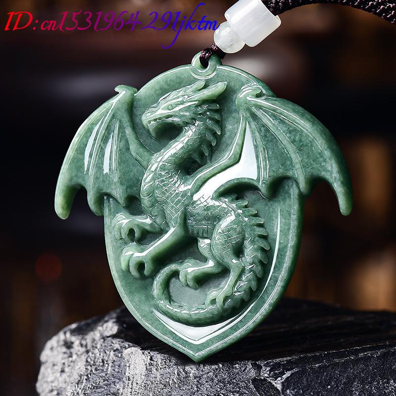 Collar con Colgante de Dragón  - Jewelry & Watches Spółka Z Ograniczoną Odpowiedzialnością reseña y precio